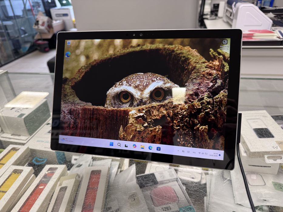 Uszkodzony Microsoft Surface Pro 4 i5 8GB 250GB