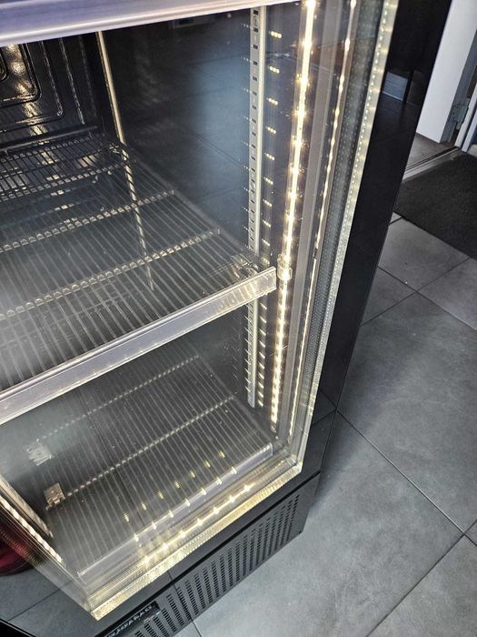 Lodówka Witryna Szafa chłodnicza do napojów SLIM 45cm Klimasan  S320