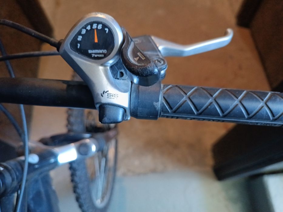 Bicicleta com travão de Disco como Nova