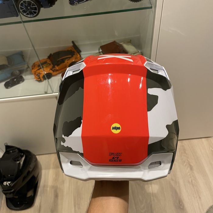Capacete Fox V1