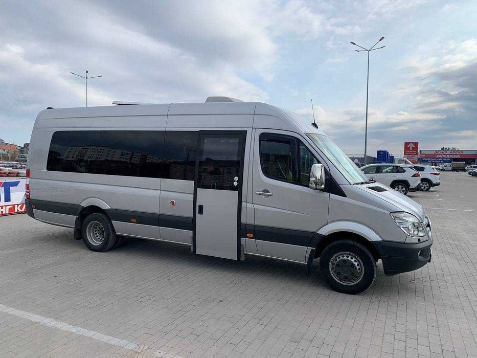 Оренда автобуса мікроавтобуса Ужгород. Пасажирські перевезення