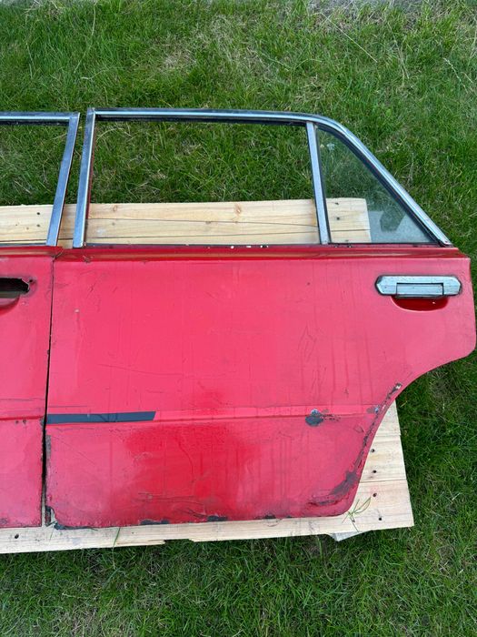 Fiat 125p drzwi lewe przód, tył