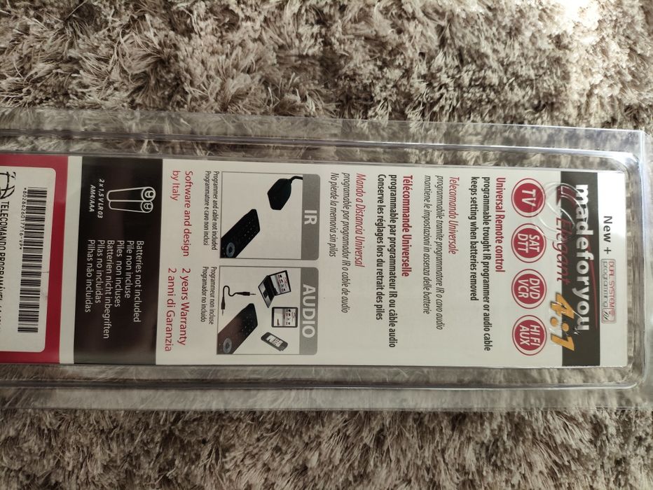 4-in-1 Programmable Universal Remote Control64739979167746121