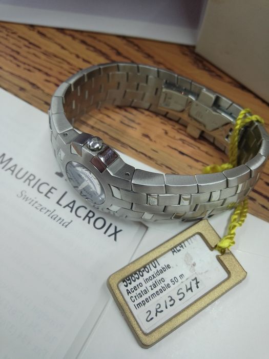 *NOS* Relógio bracelete Maurice Lacroix Intuition 25