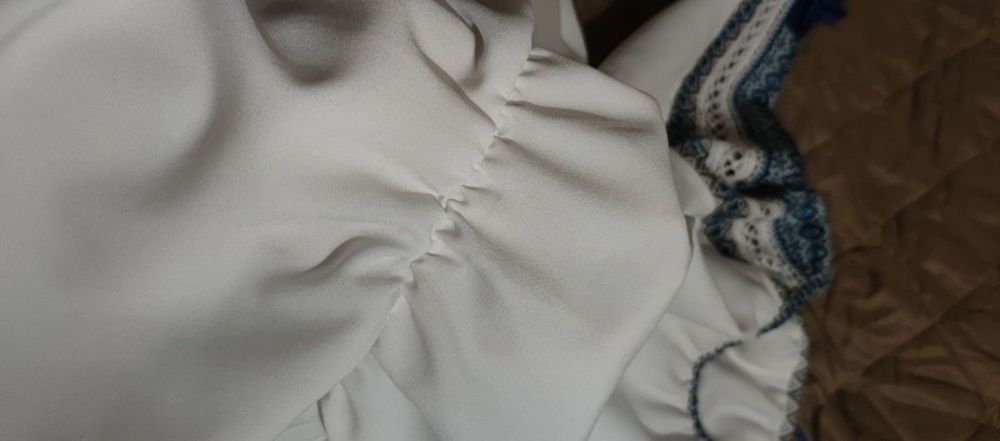 Вишите плаття для дитини/підлітка