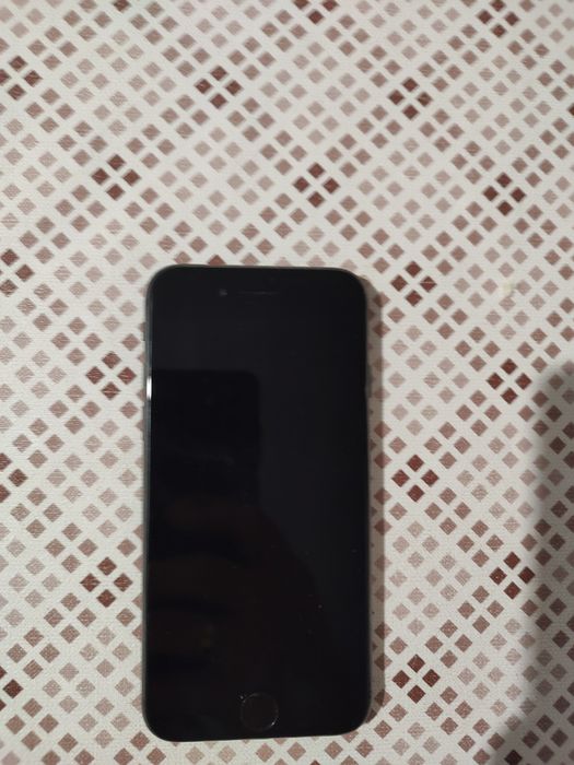 Продам айфон 8 64гб Neverlook