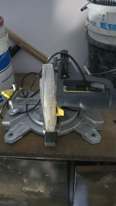 Serra de corte madeira