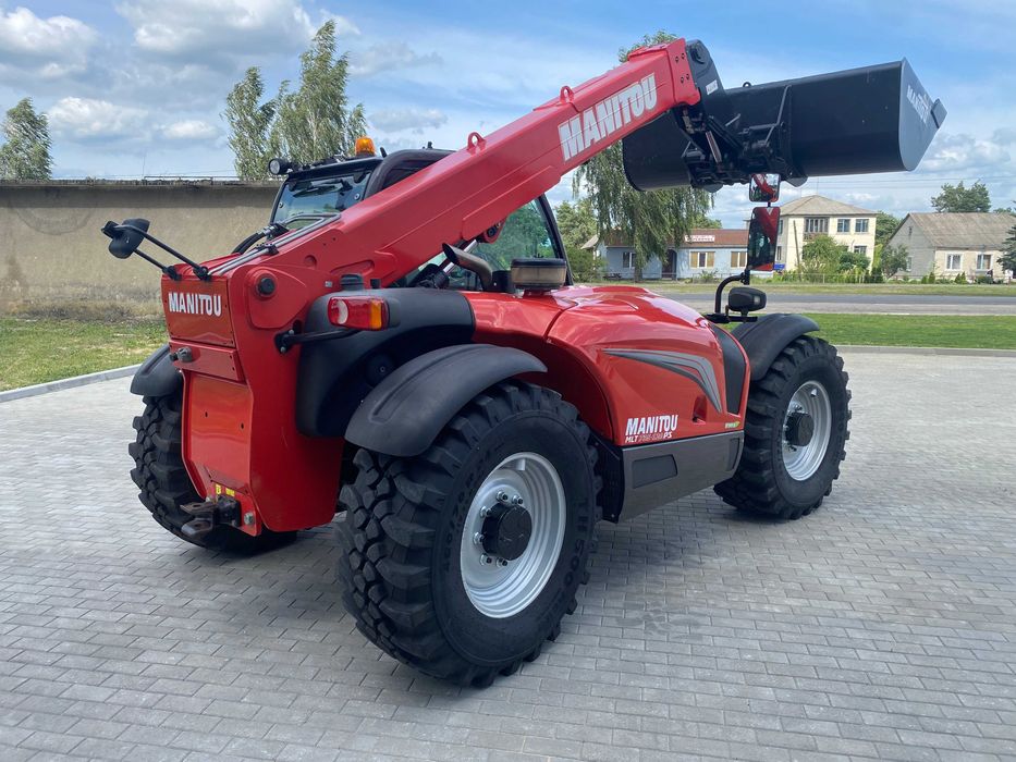 Навантажувач Manitou MLT 735-120 LSU з Європи !