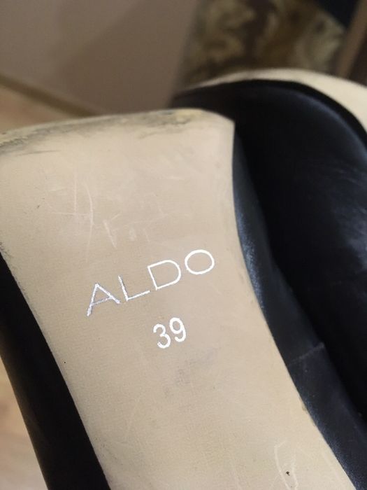 Туфлі Aldo шкіра 39 розмір