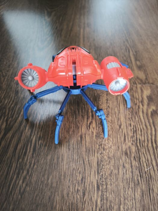 Nave do homem aranha