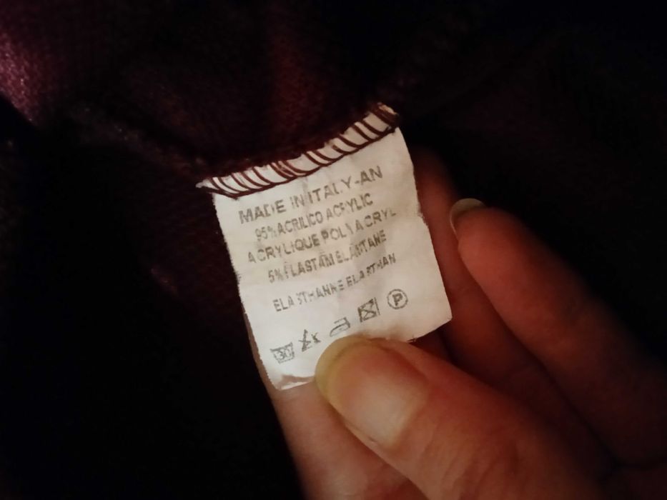 Кофта светр жіноча червоного кольору