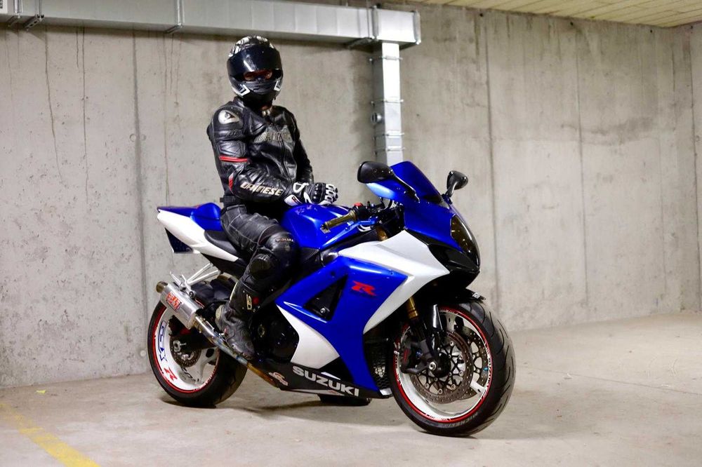 Suzuki gsxr 1000 k7