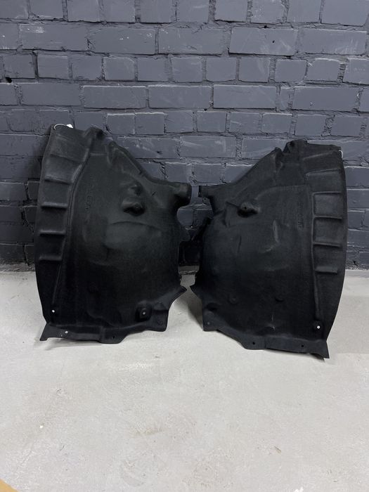 Підкрилки Audi Q8 4M задня частина підкрилків ку8 4м подкрылки ауди q8