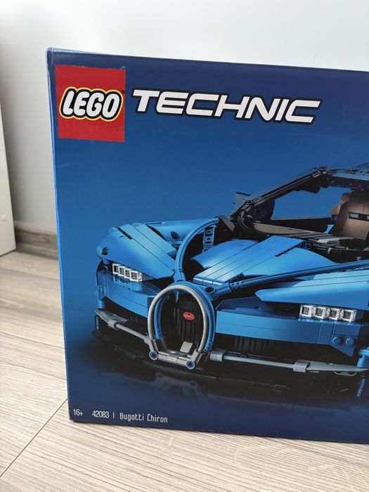 Lego Technic Bugatti Chiron 42083
