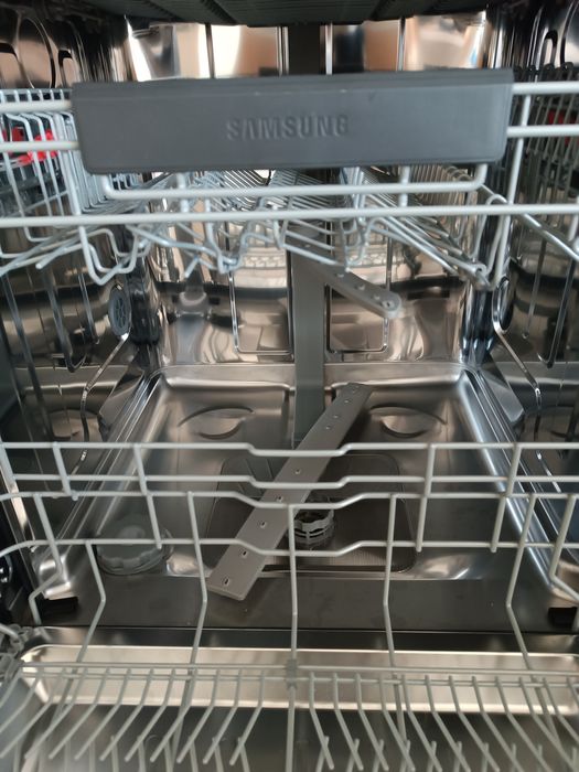 Máquina de Lavar a Loiça SAMSUNG Inteligente64285404844163123
