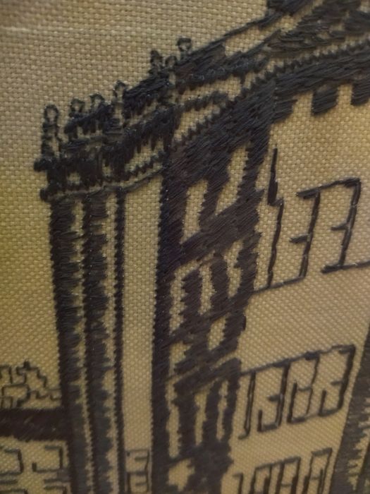 Quadro bordado clerigos64564331601410123