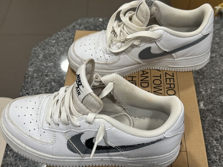 Tenis Nike Air Force 1 Impact - 35.5