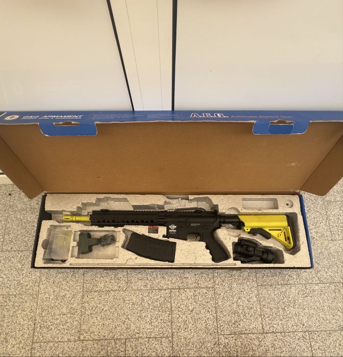 KIT COMPLETO AIRSOFT -material + M4 +equipamento