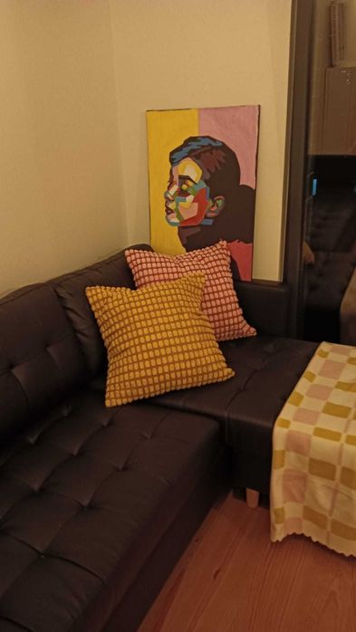 Sofá Chaise Longue JYSK em Couro Preto - Como Novo