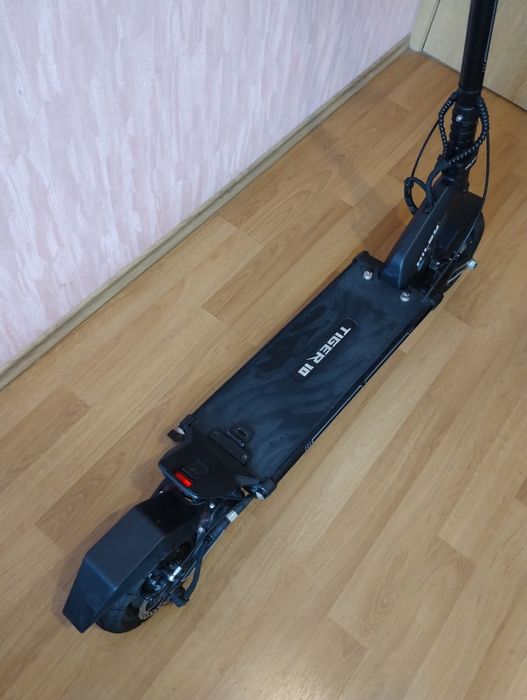 Електросамокат Hiley Tiger 10 GT 60V 23Ah  Два мотори по 1.4 kW