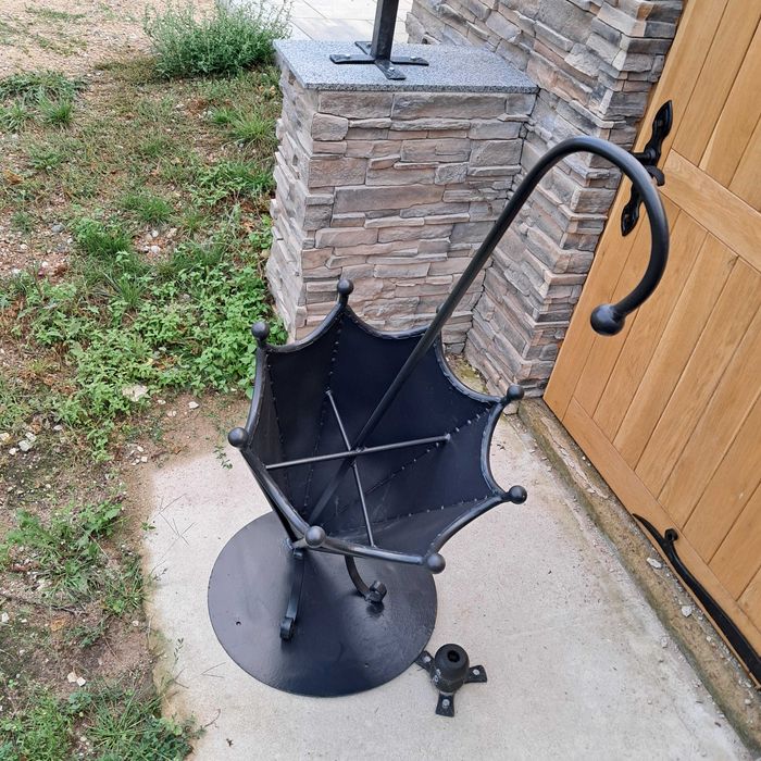 Kwietnik parasol ogrodowy