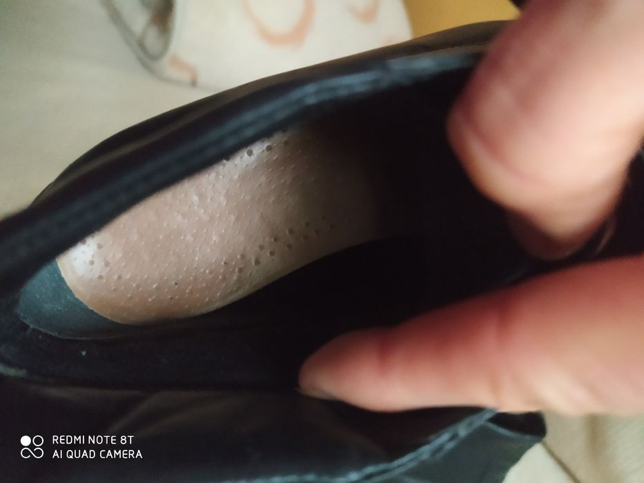 Clarks 38 38.5 25 cm wkladka skórzane buty na jesień i zimę czarne bdb