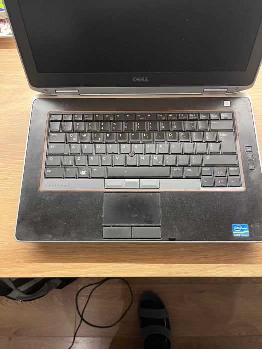 Laptop - DELL Latitude E6420
