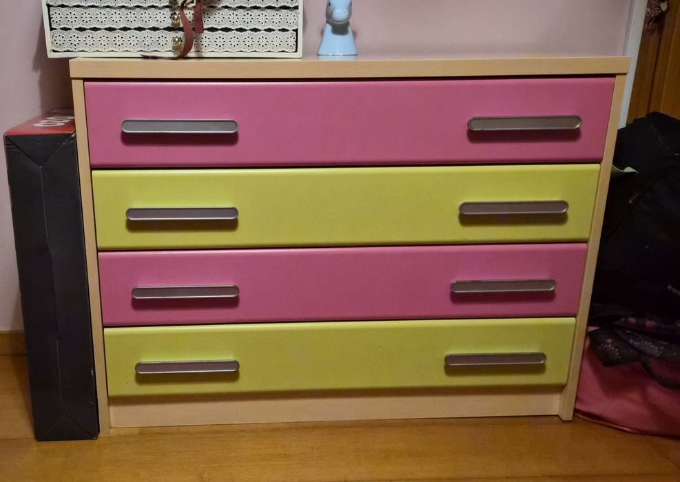 Recheio de Quarto Menina Para Vender