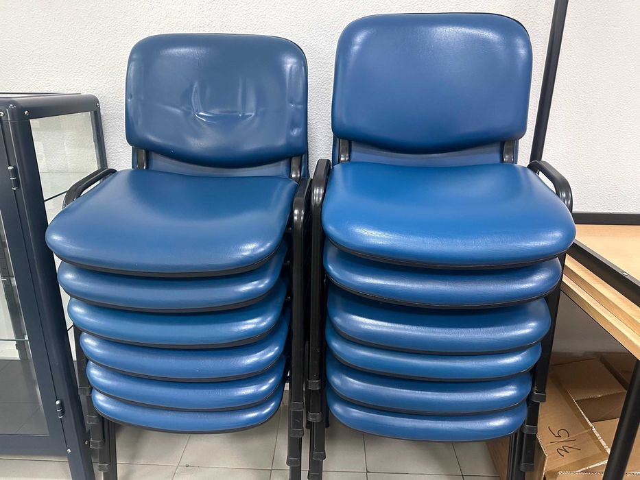 CONJUNTO DE 12 CADEIRAS- Venda em lote