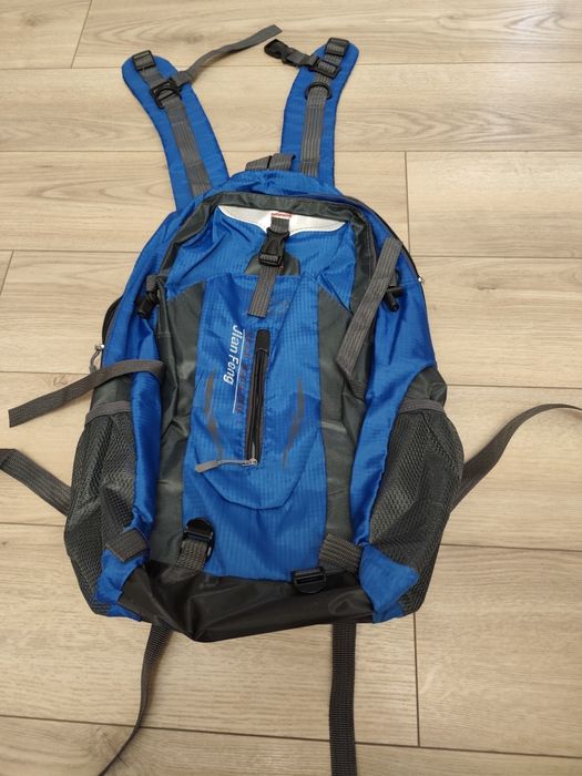 Plecak górski 45 l. Nowy