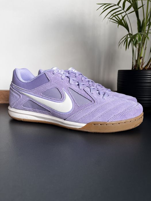 nike gato 5 - Купити футбольне екіпірування - Ціна на OLX.ua