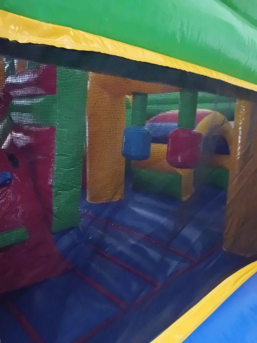 Aluguer insuflável Marca JB