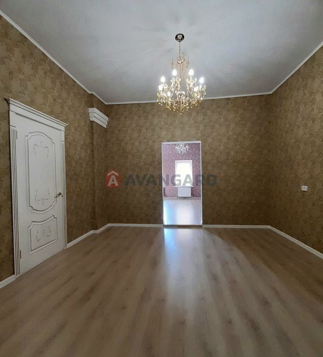 Продам шикарний Будинок з Євроремонтом 145м2 67000$
