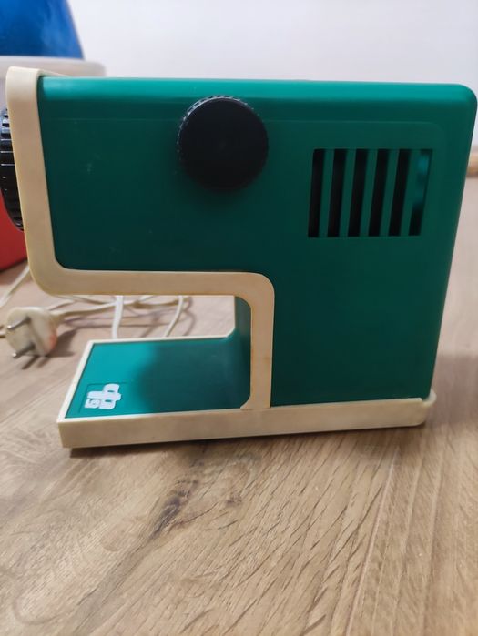 Продам фільмоскоп( фільмо проектор )