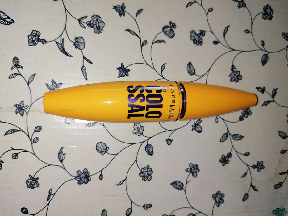 Tusz do rzęs Maybelline Colossal Czarny