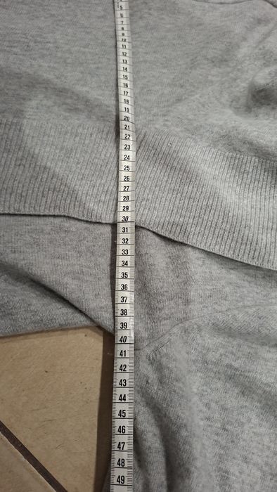 swetr wełna kaszmir S stan bardzo dobry wymiary na zdjęciach