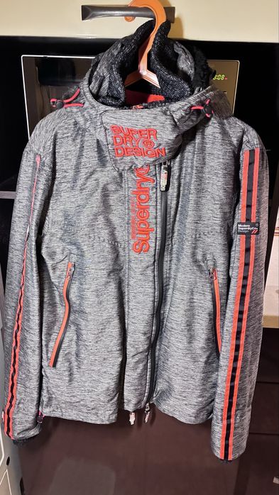 Лижна куртка Superdry