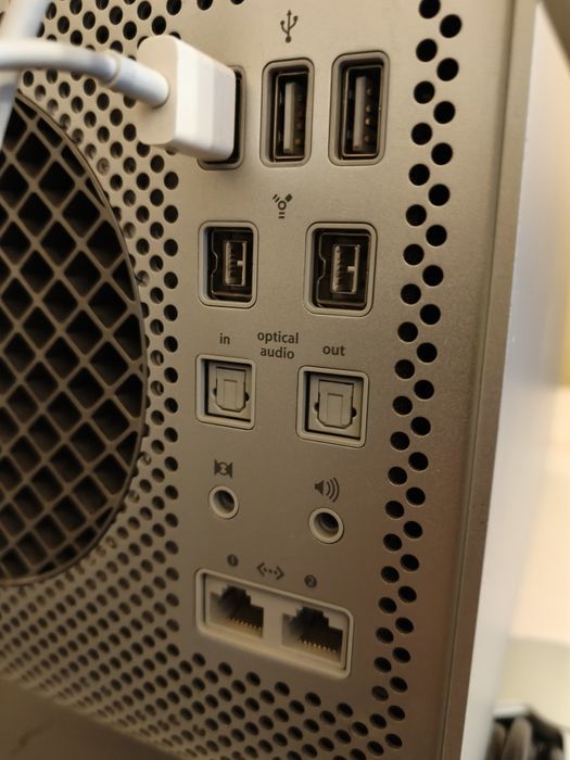 Zestaw Apple Mac Pro 3.2QCX/12GB/1TB+250GB SSD/5770+2xCinema Display27