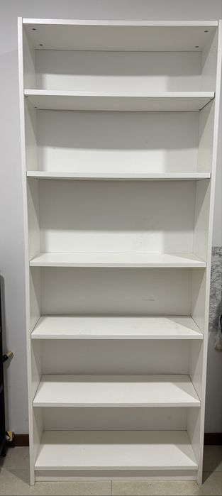 Vendo Estante branco
