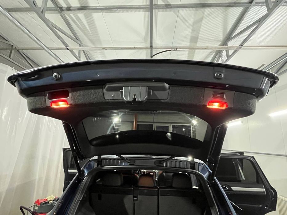 Продам Porshe Cayenne дизель 2013 Состояние идеальное!