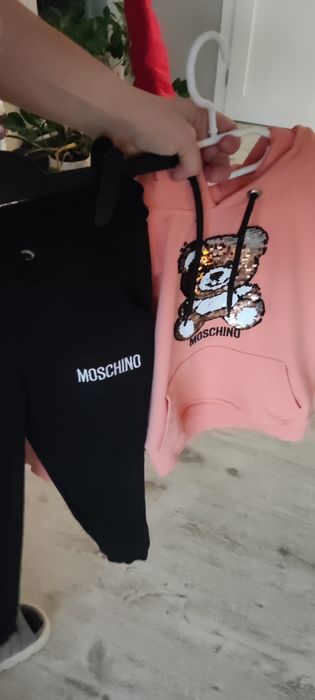 Dres spodnie i bluza, komplet.