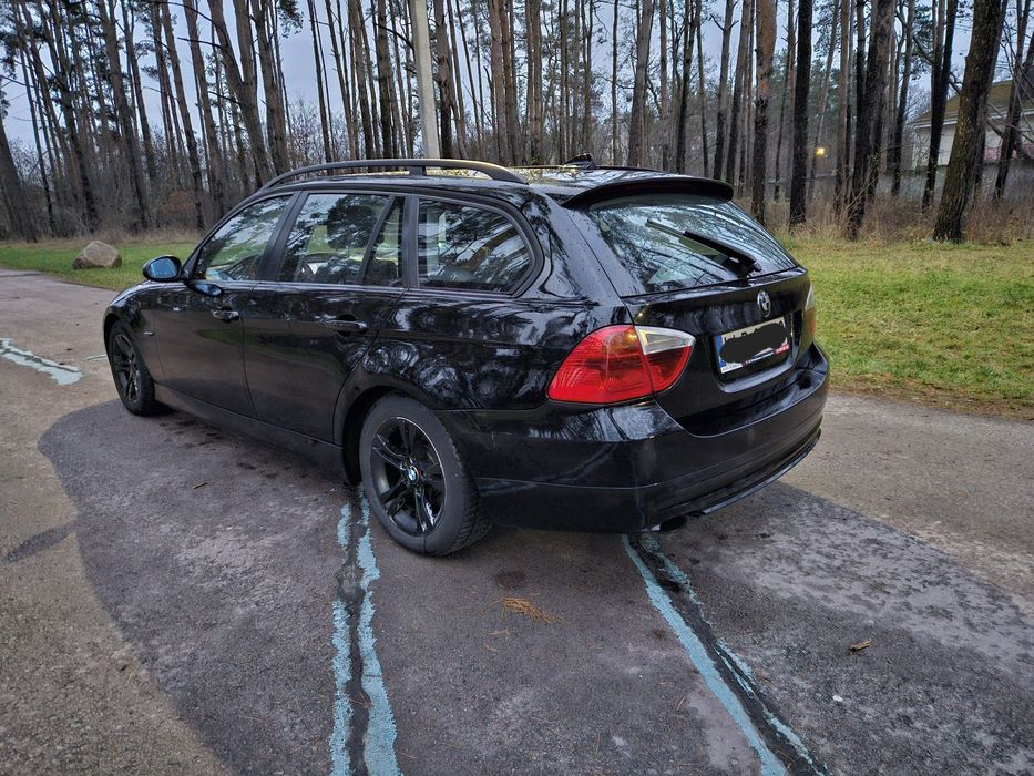 BMW 320 2008р. 2.0 бензин