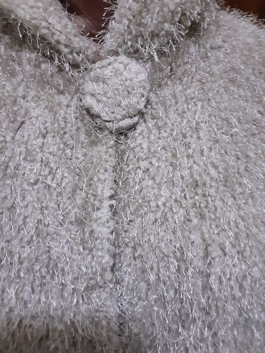 Casaquinha para cerimónia T.L cor bêje clarinho brilhante