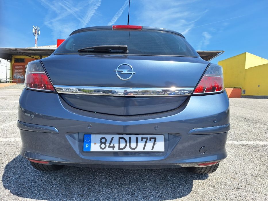 Opel Astra GTC 1.7 125cv Comercial