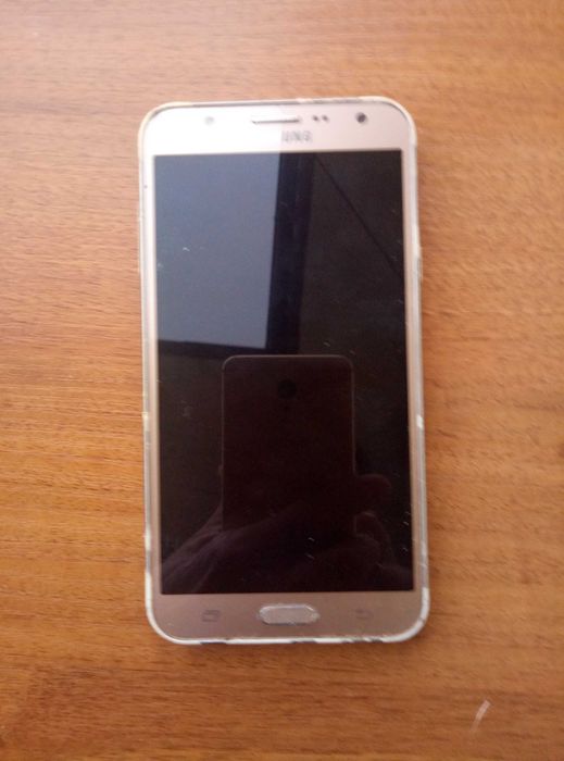 Samsung J7 Duos 2016 не рабочий.