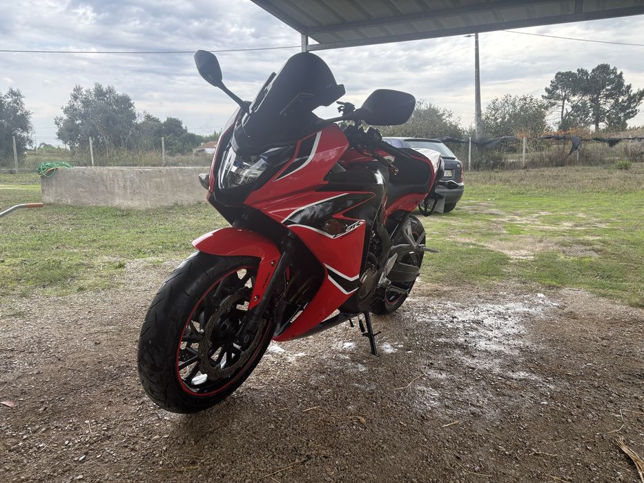 CBR650f com extras