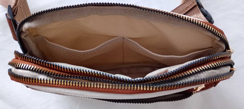 Torebka nerka z imitacji skóry