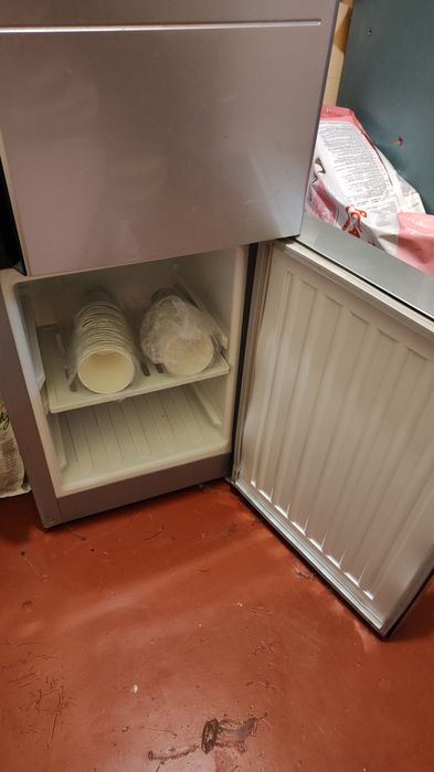 Кулер для води Crystal YLR-5V8L