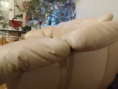 Диван кожаный под ремонт