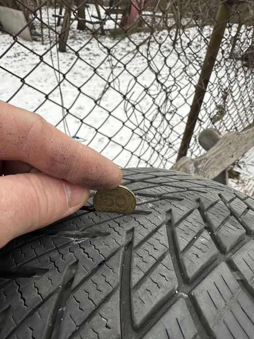 Продам зимові  шини goodyear ultragrip performance 3 195 65 r15 91t